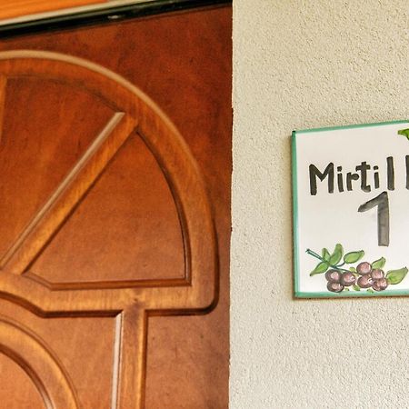 Il Mandorlo Fiorito bed&breakfast Ogliastro Cilento Esterno foto