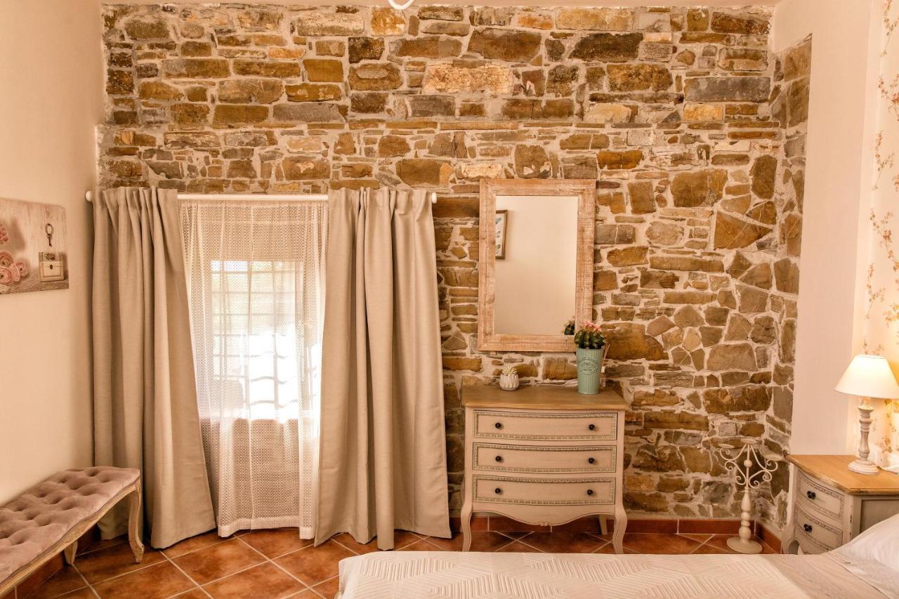 Il Mandorlo Fiorito bed&breakfast Ogliastro Cilento Esterno foto